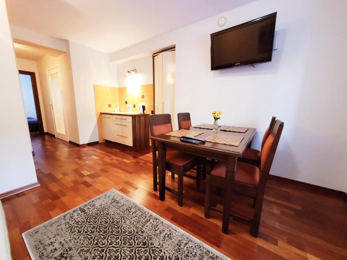 4 Pokoje Kd Apartment Kazimierz Dolny Luaran gambar